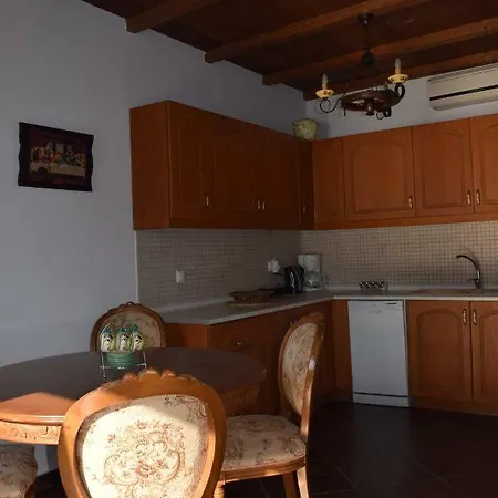 Captain Koni Holiday home *